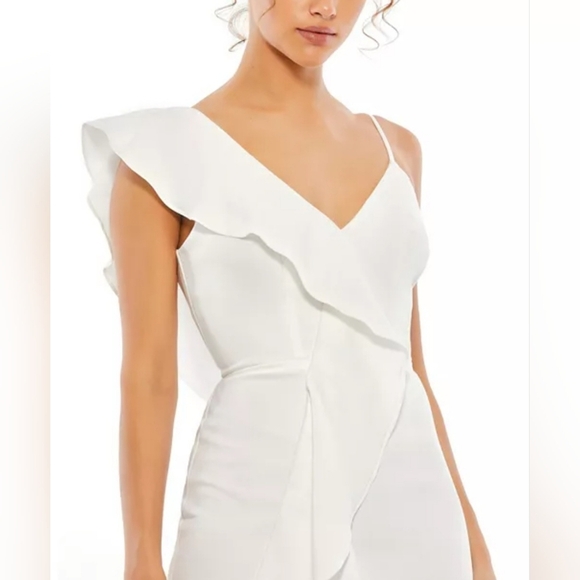 Mac Duggal White Ruffle Mini Dress- Great For Your Bridal Shower!! - Picture 4 of 16